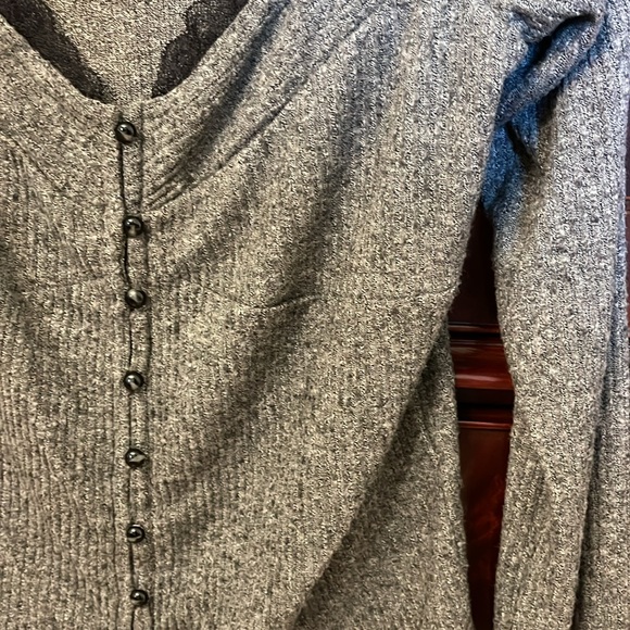 Anthropologie, large, charcoal, gray top with black lace detail at the bust - Picture 6 of 7